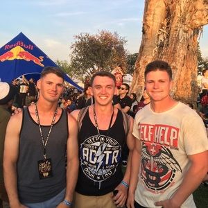 Meet your Posher, Korey